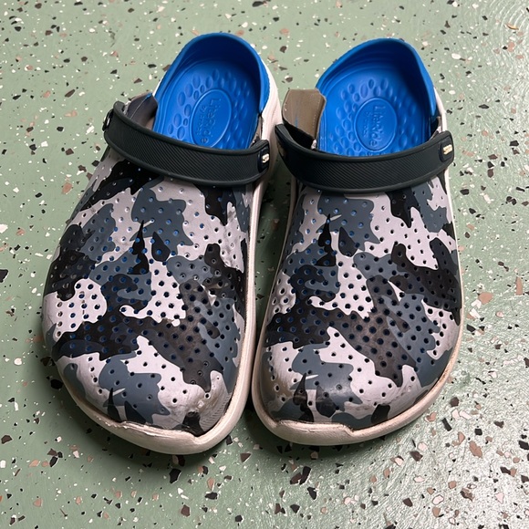 Life ride by crocs - Picture 1 of 10